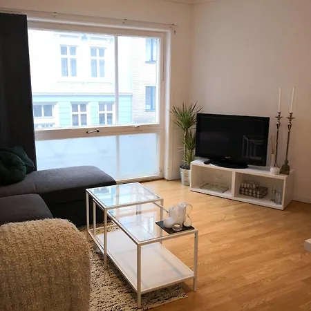 Nice Flat In The Heart Of City, 2 Bedrooms - 4 Beds
