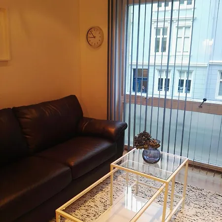 Apartment Nice Flat In The Heart Of City, 2 Bedrooms - 4 Beds *